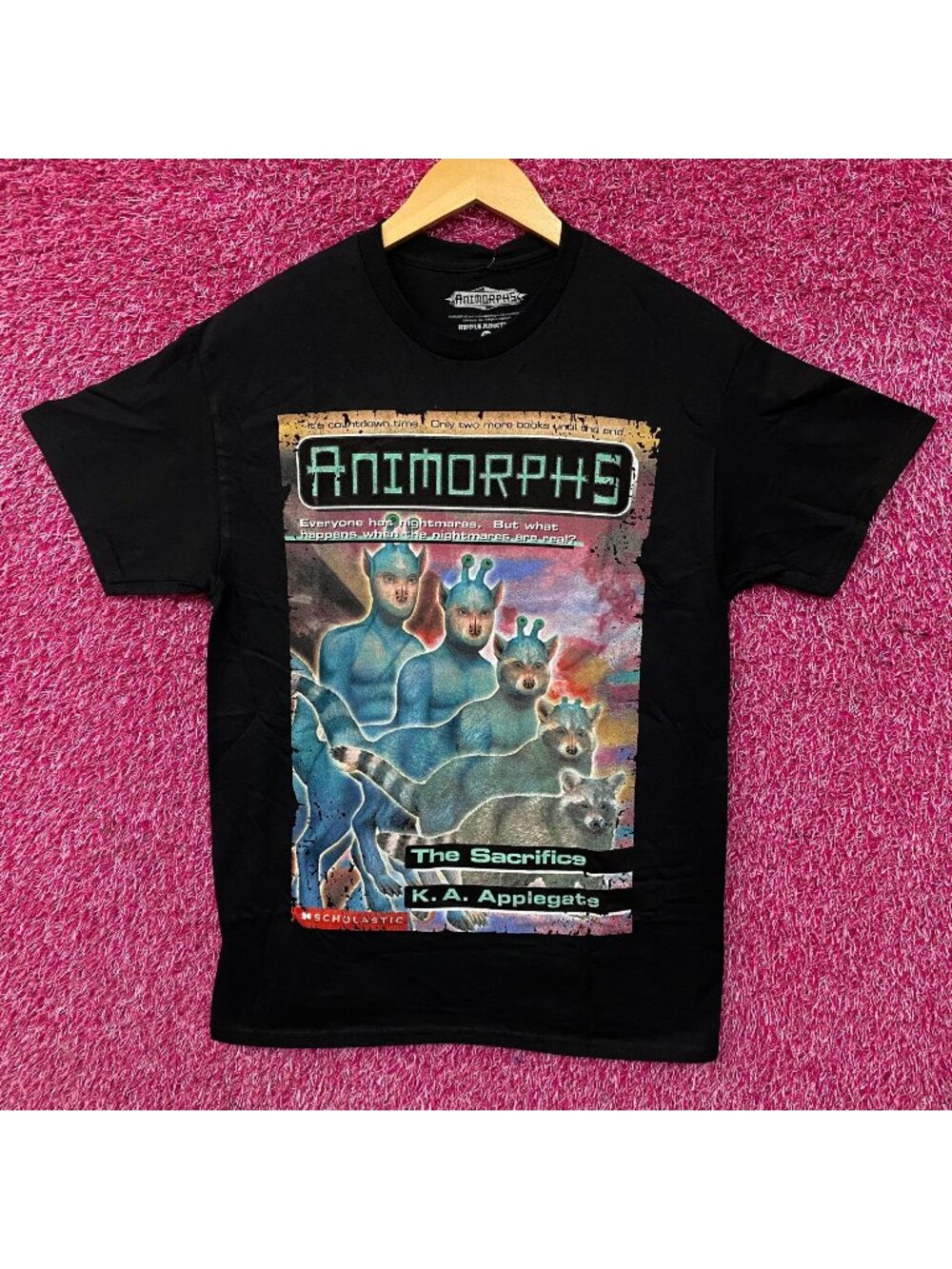 Animorphs The Sacrifice Book Cover Graphic T-Shirt Medium